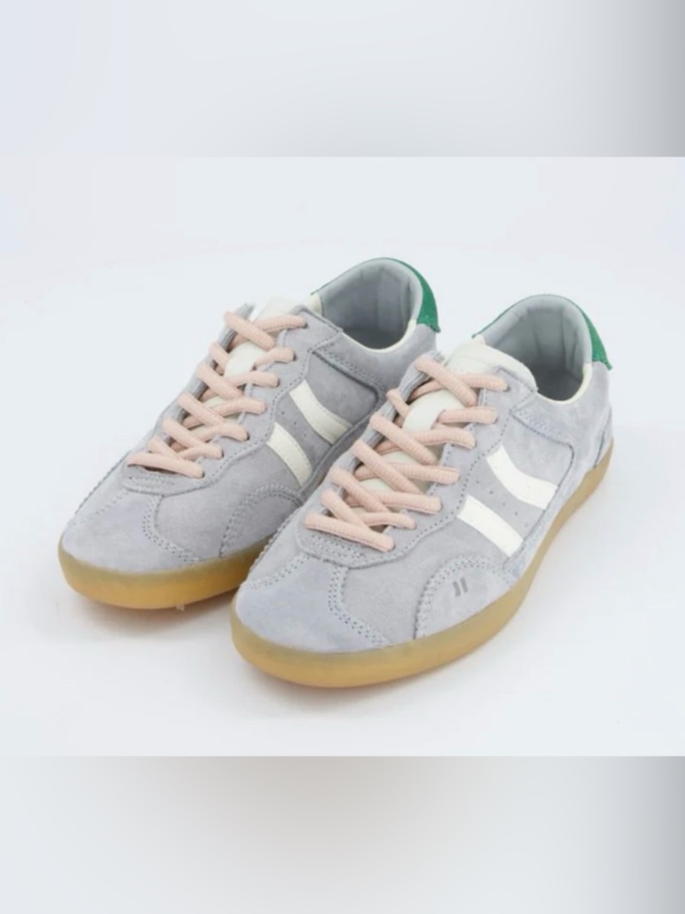 Coolway Women’s size 40, Kizuna Light blue and green Sneakers with Pink Laces